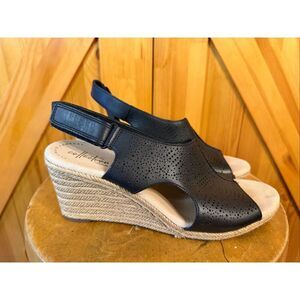 Clarks Lafley Black Leather Wedge Sandals Comfort Slingback Open Toe 9.5M